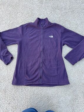 Women's Large The North Face Purple Fleece Zip Up Sweater Warm Plush Jacket